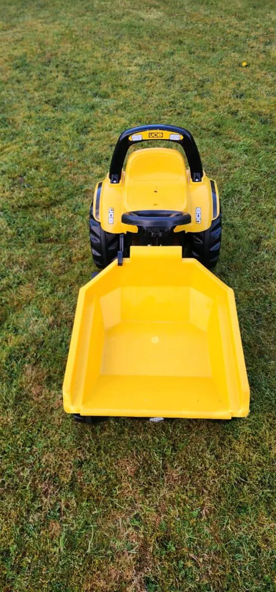 Rolly Toy JCB tipper ride on - Image 2