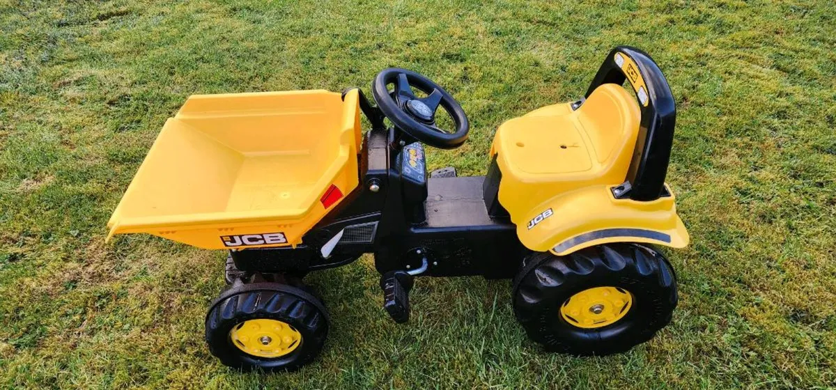 Rolly Toy JCB tipper ride on - Image 4