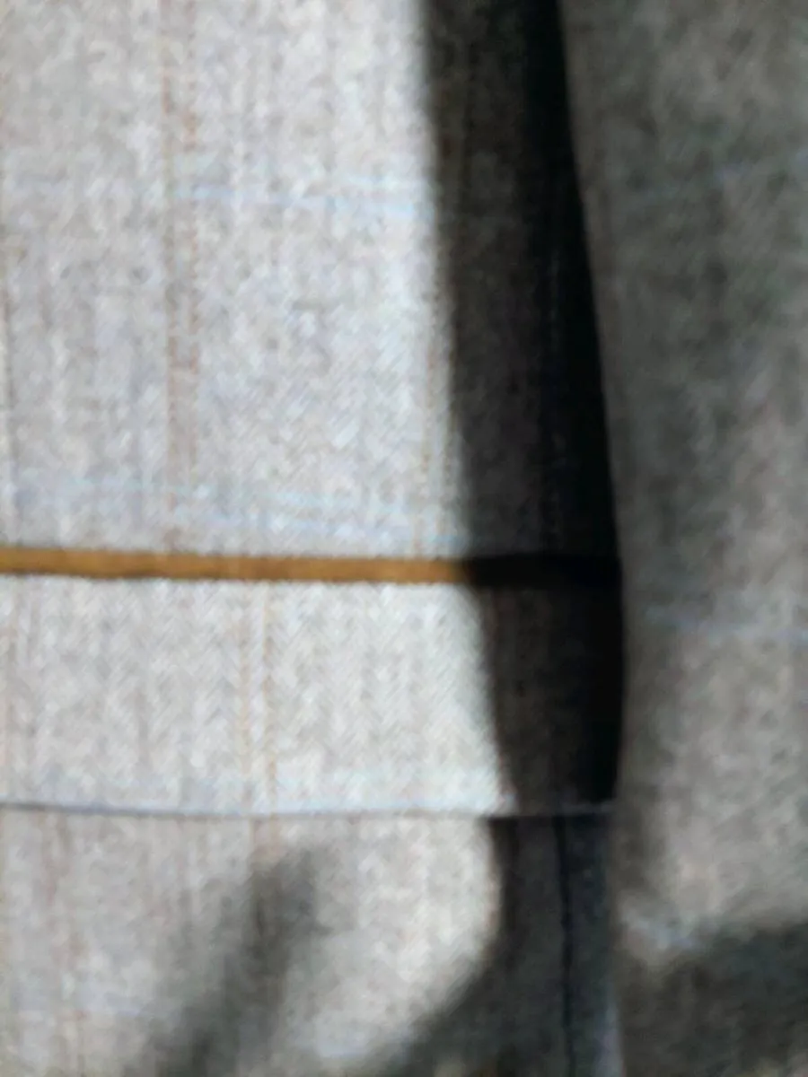 Sawyer's and Hendrick's  Men's tailored jacket - Image 4