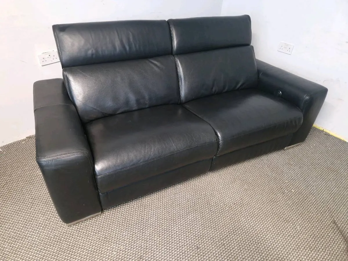 Sofa - Image 4