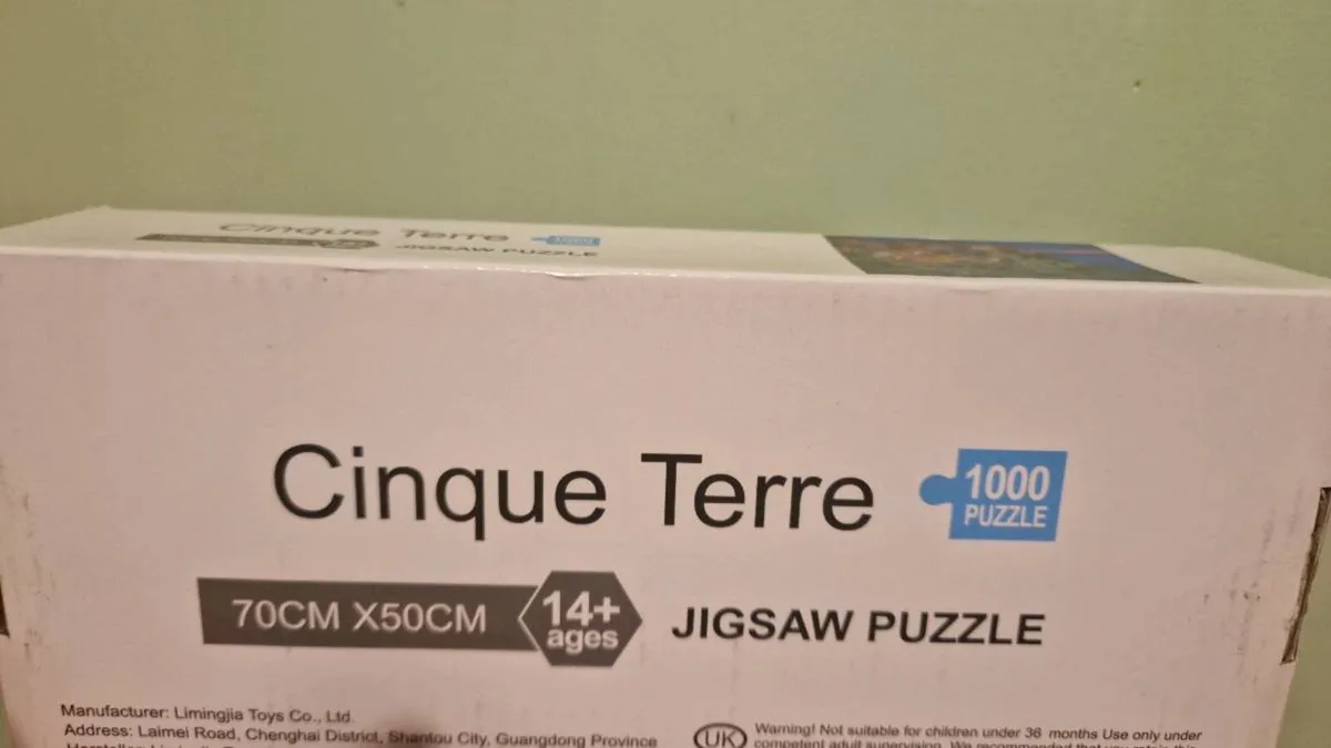 1000 piece jigsaw & mat - Image 2