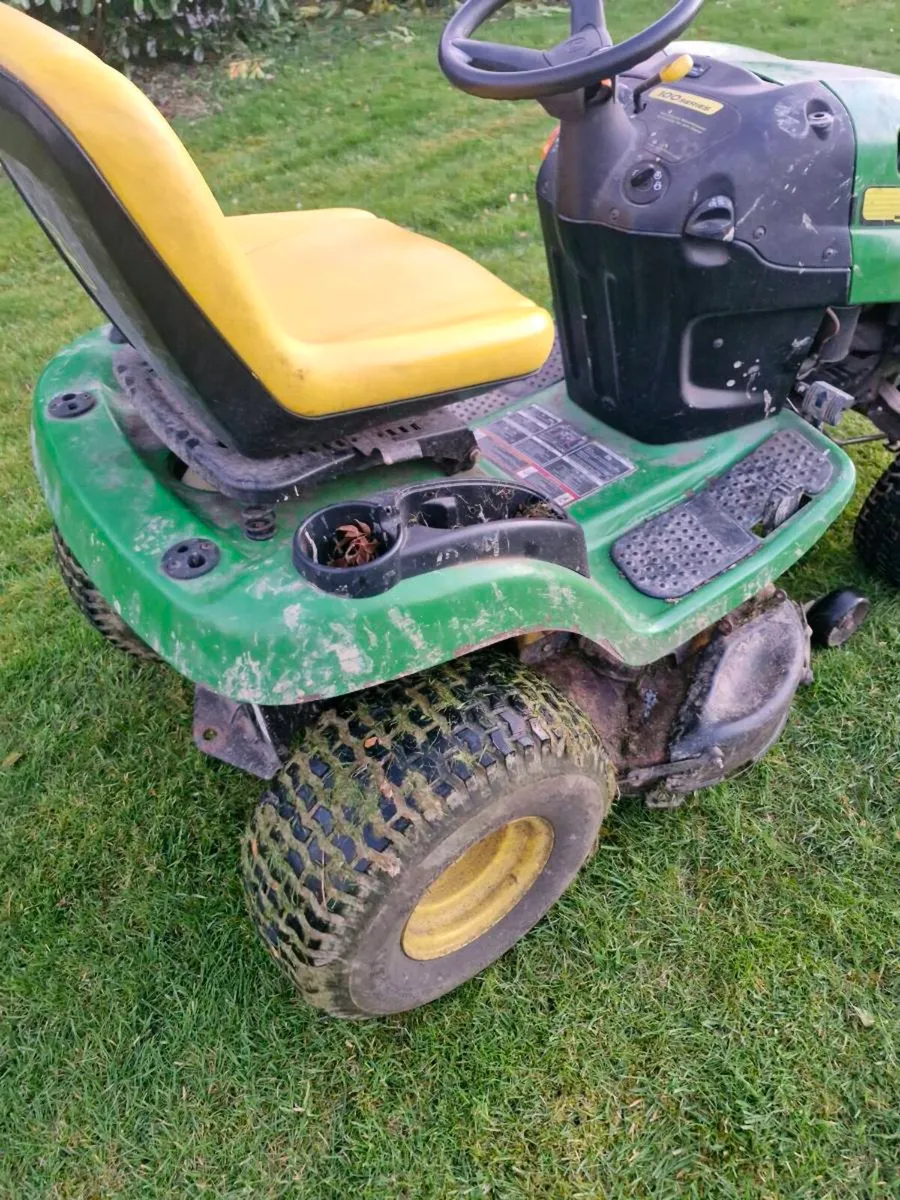 John Deere La125 ride on mower Delivery available - Image 4