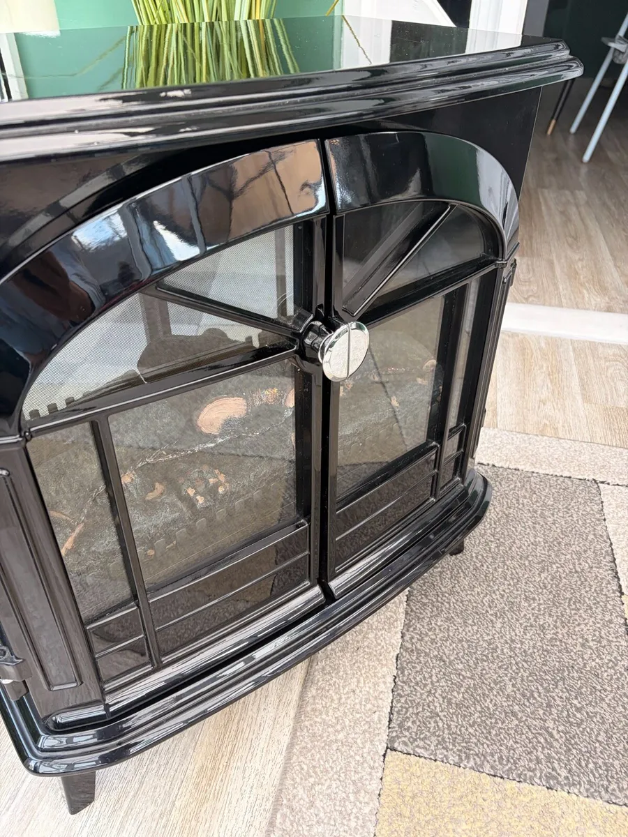 Electric fire - Image 1