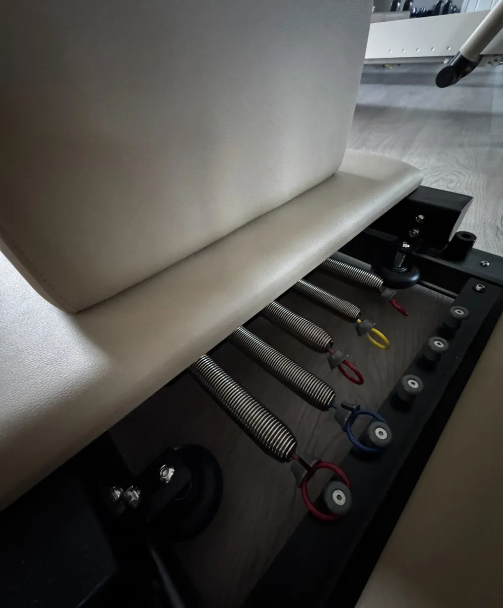 Reformer incl Box & Jumpboard - Image 4