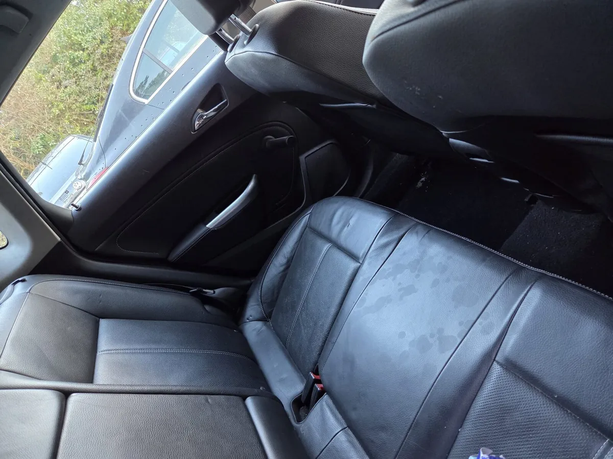 Opel astra  Opel insignia - Image 3