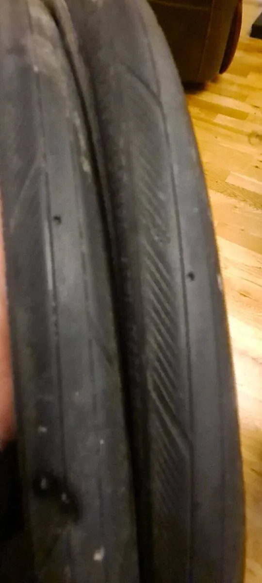 Continental ultra sport tyres 25c - Image 2