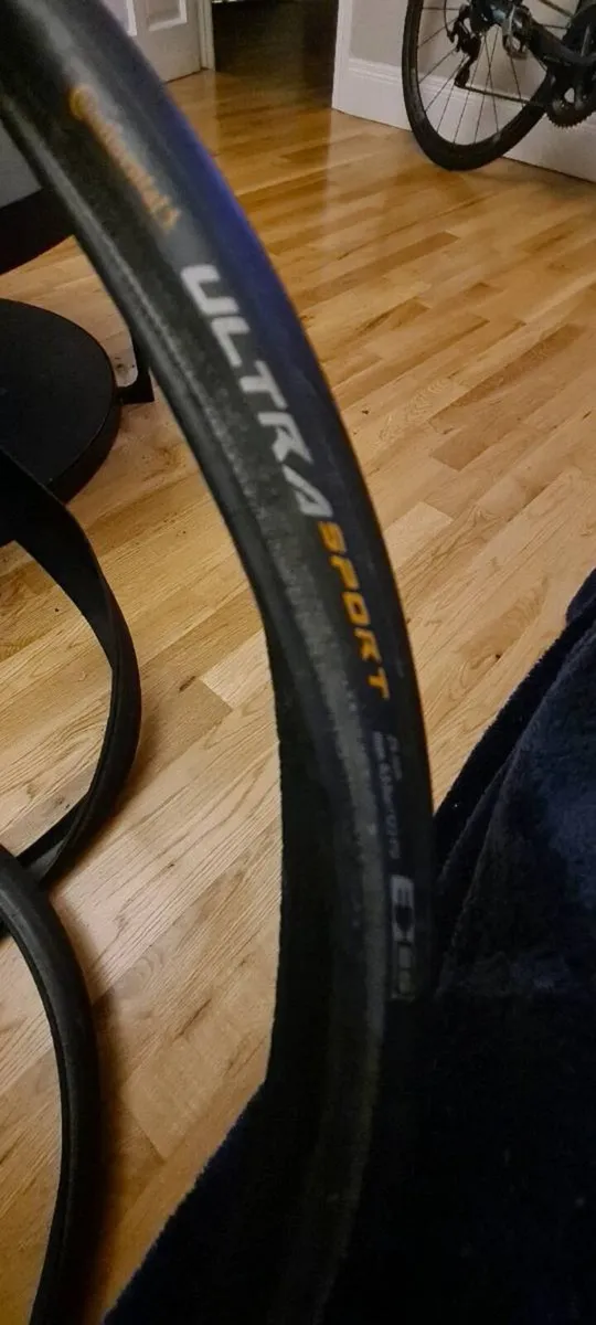 Continental ultra sport tyres 25c - Image 3