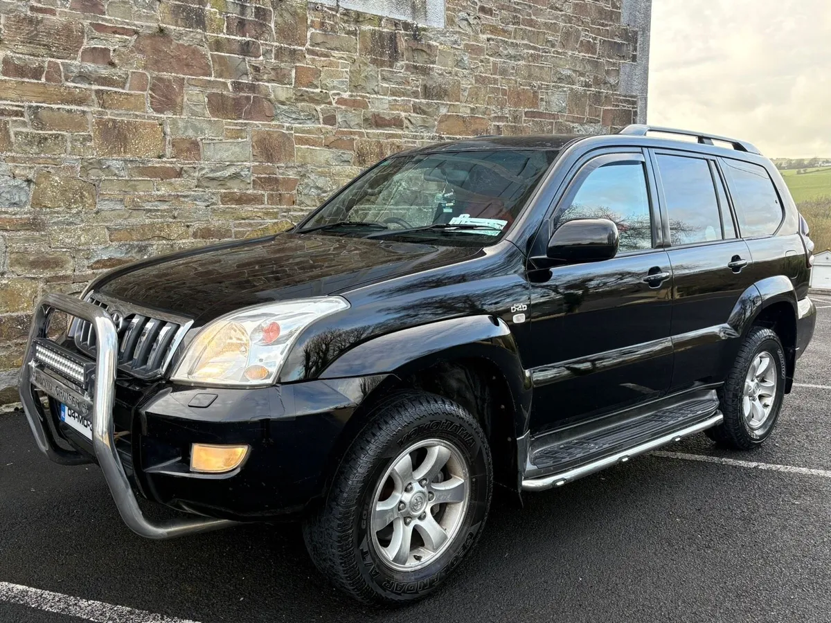2004 Toyota Landcruiser Crewcab - Image 1