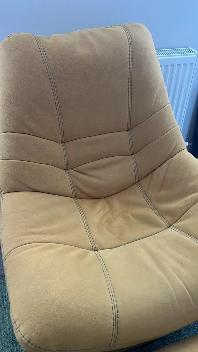 Yellow armchair + footstool - Image 2
