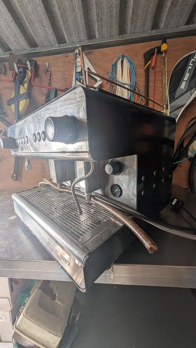 Iberital Coffee Machine - Image 2