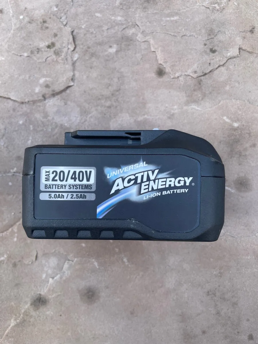 Ferrex Battery Lawnmower with 2 x 5Ah Batteries - Image 3