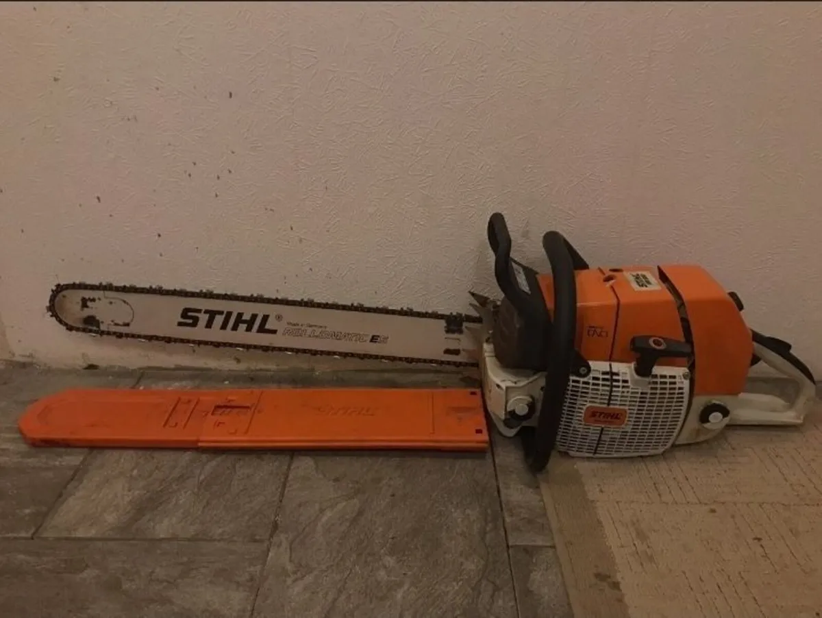 Stihl ms880 chainsaw - Image 2
