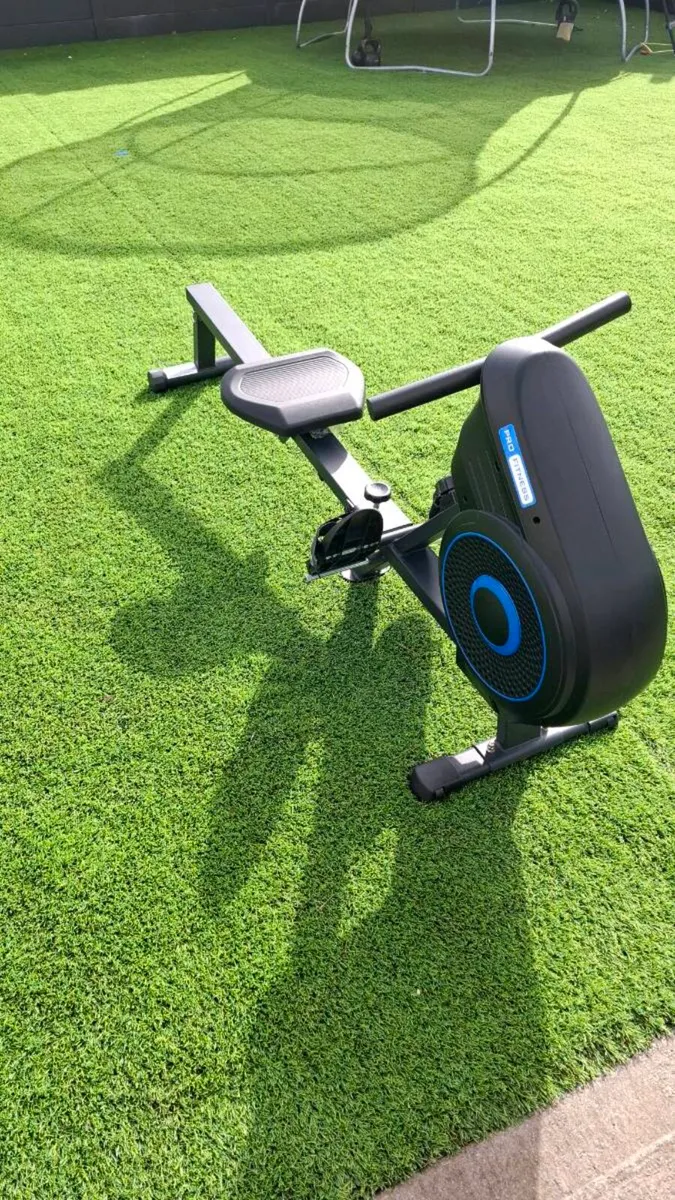 Rowing machine - Image 4