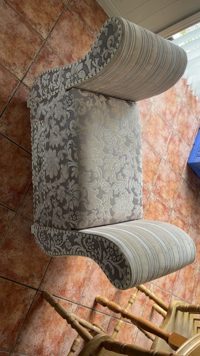 coffee table - Image 4