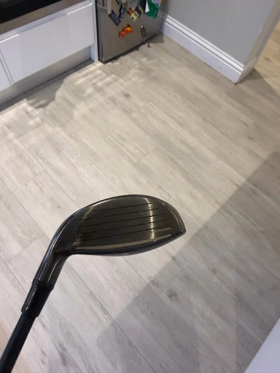 Taylormade qi35 3 wood - Image 2