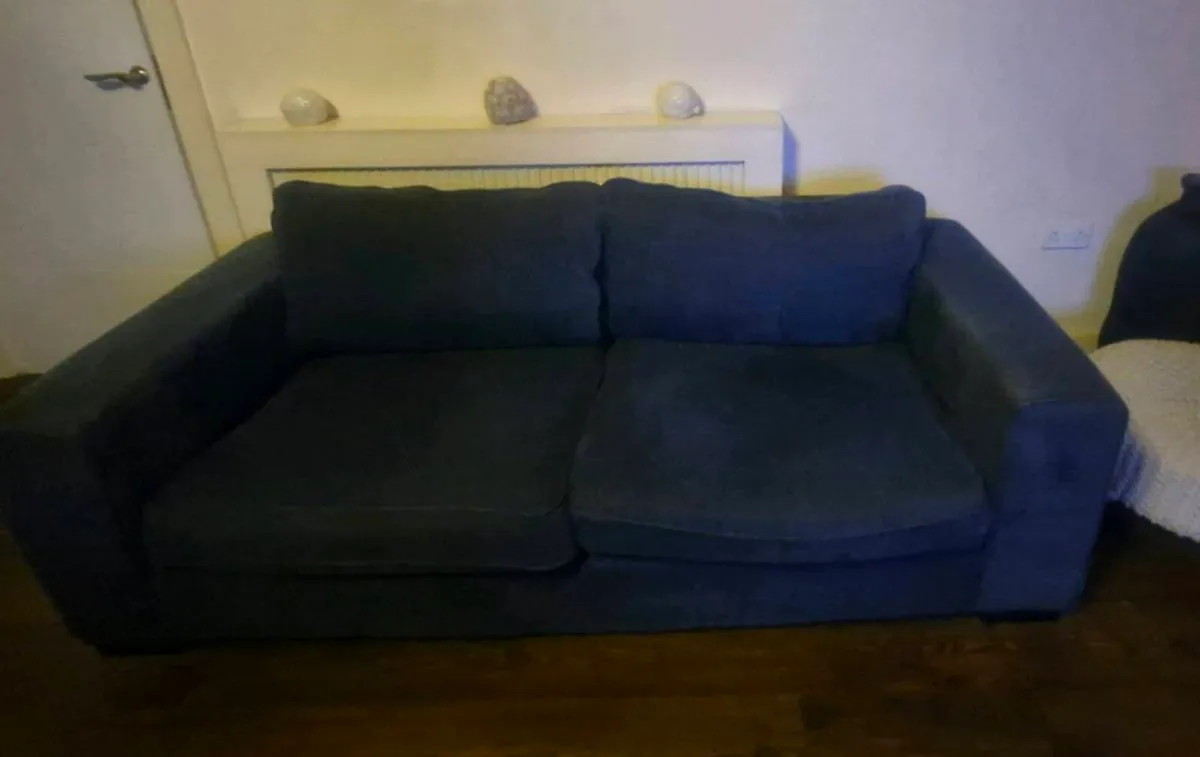 2 x 3 seater blue sofas - Image 2