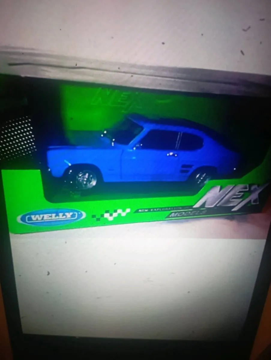 FORD CARPI MK1 (1969 ) 1-24 SCALE DEATAILED  CAR. - Image 1