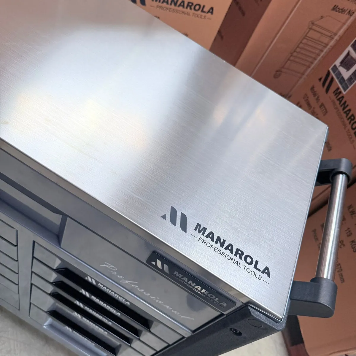 Manarola 12 Drawer Toolchest With Tools With Stain - Image 2