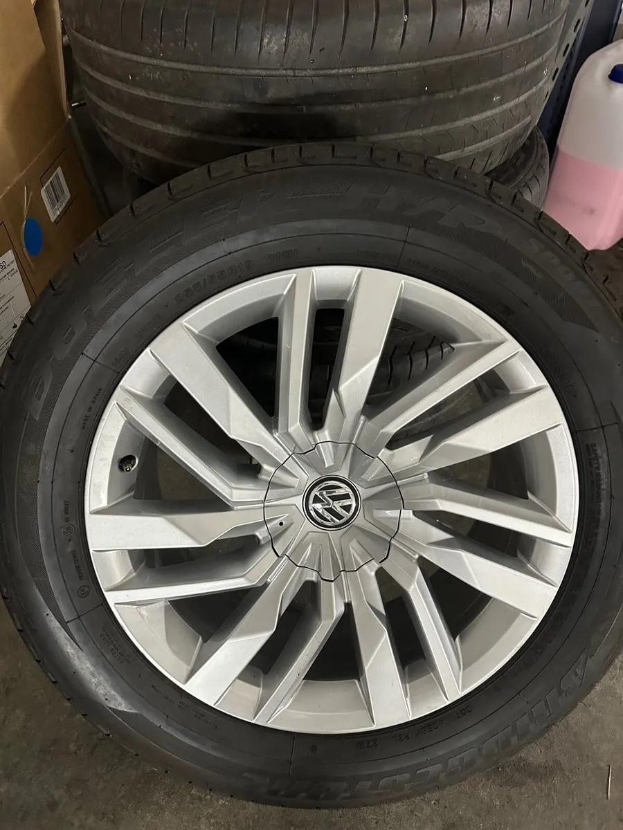 2019 Vw Touareg Genuine Allows - Image 4