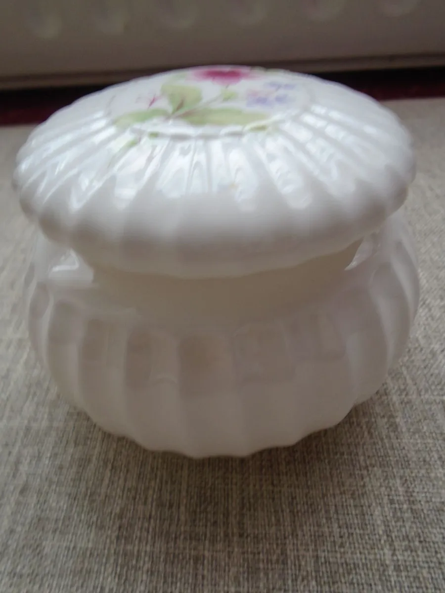 Trinket box, Ashling China, Collectables - Image 3