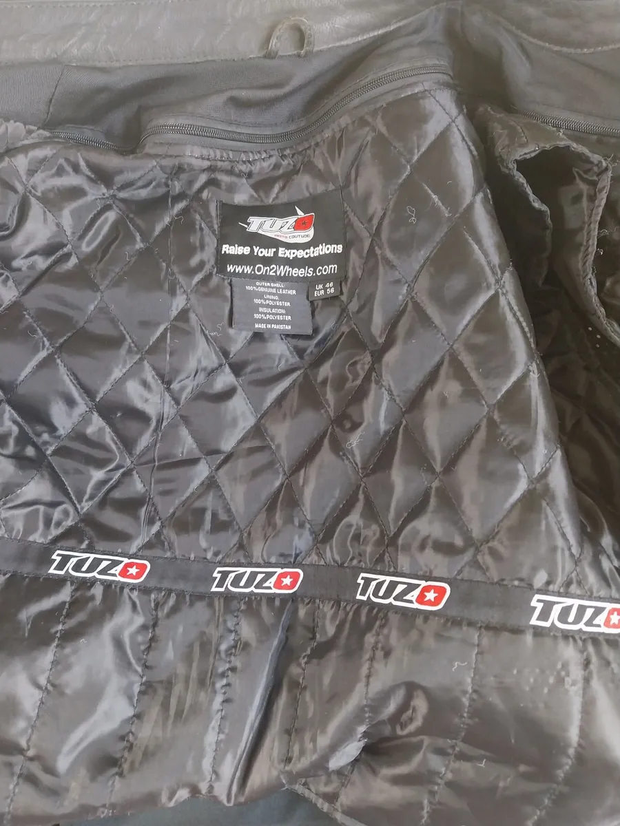 Almost new leather bike jacket - Image 3