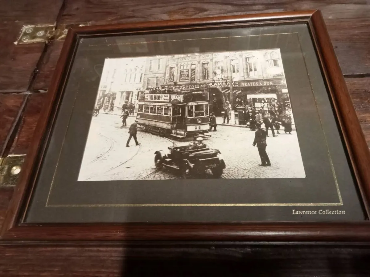 Old picture from the Lawrence collection - Image 1