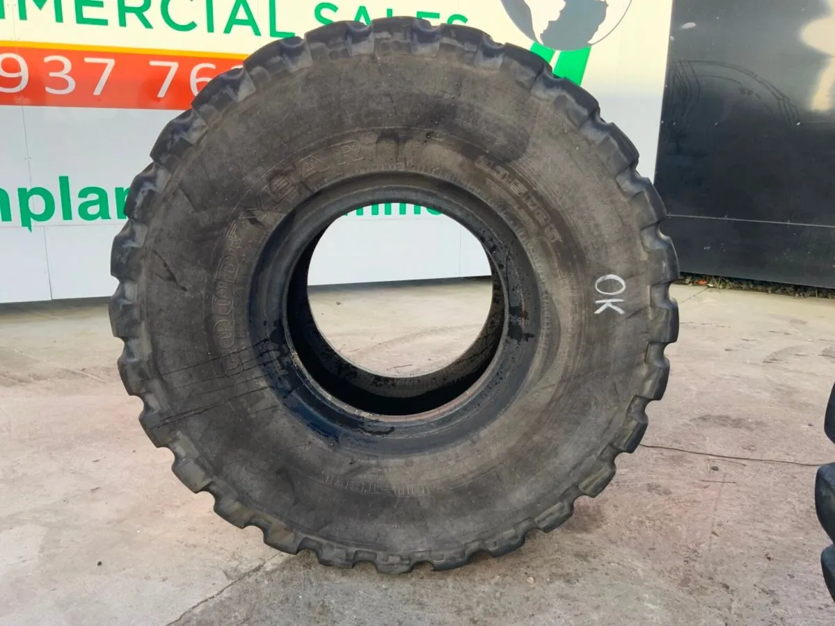 23.5 x 25 GOODYEAR RADIAL DUMPER TYRES....45. - Image 3