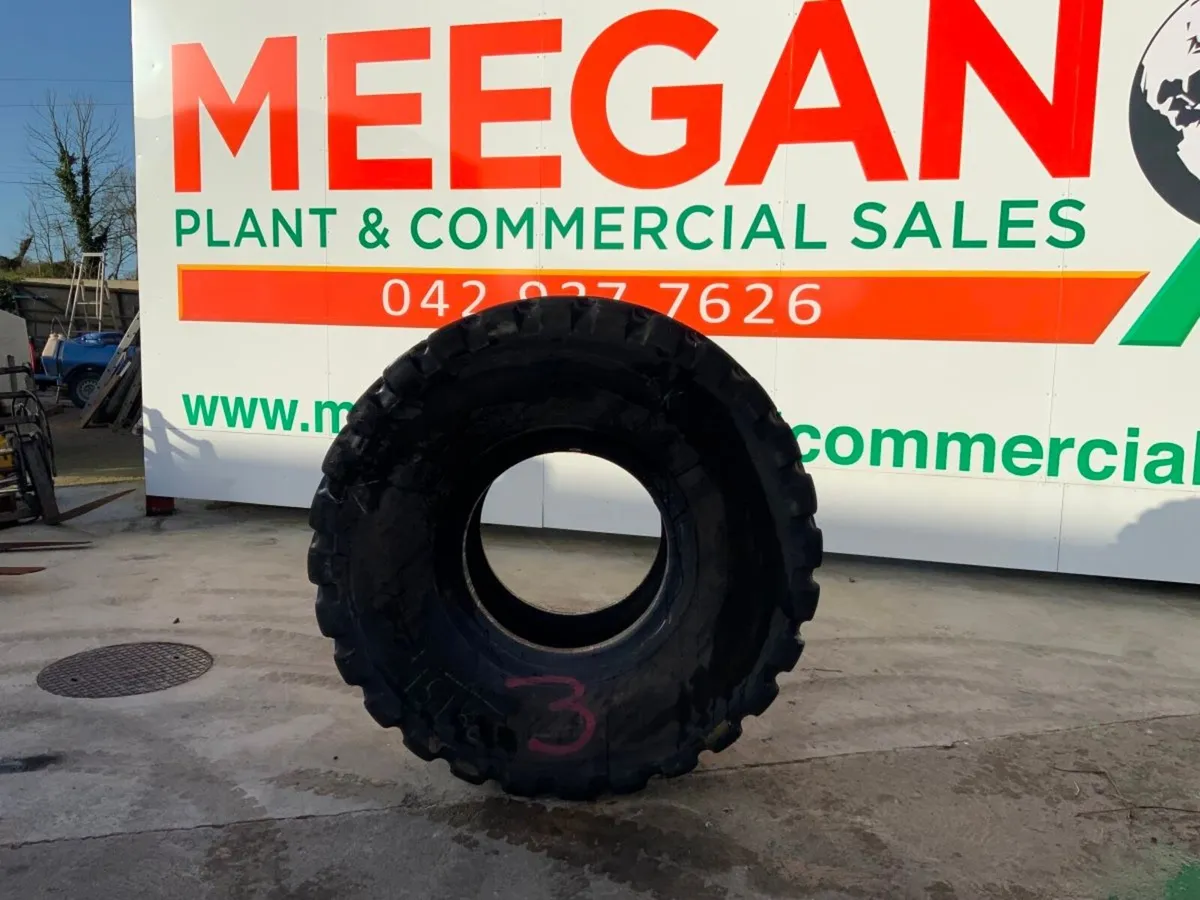 23.5 x 25 GOODYEAR RADIAL DUMPER TYRE.......003. - Image 1