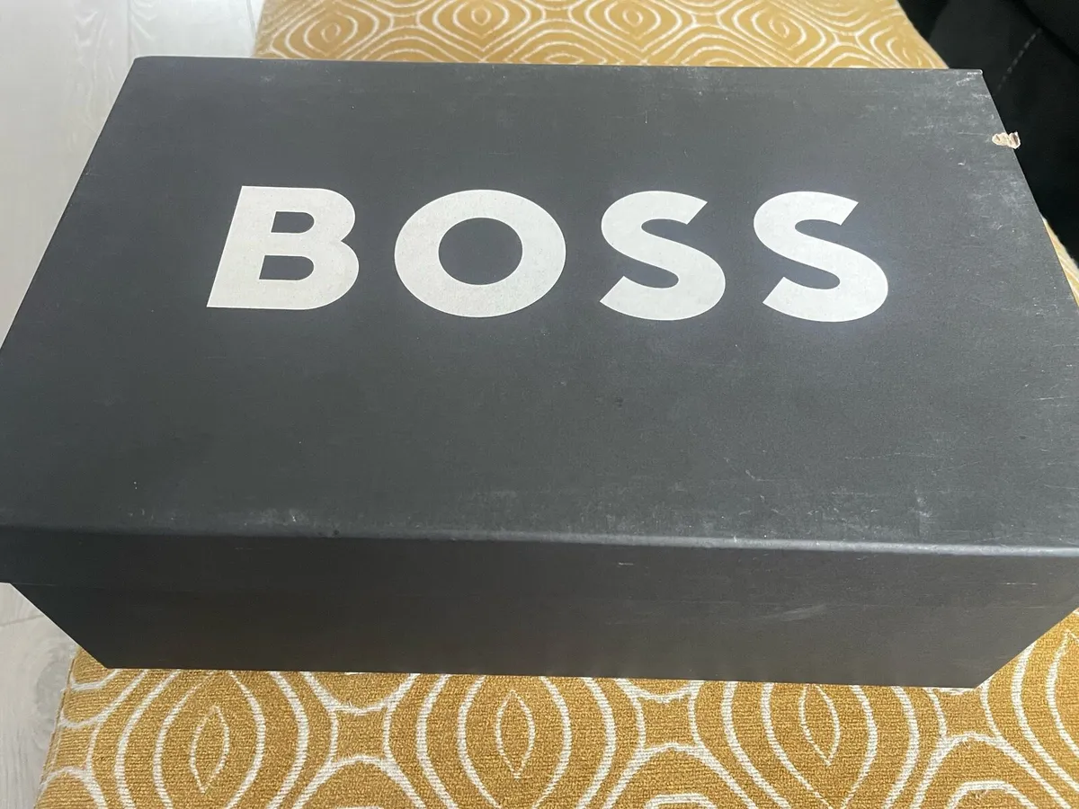 Boss men’s trainers - Image 2
