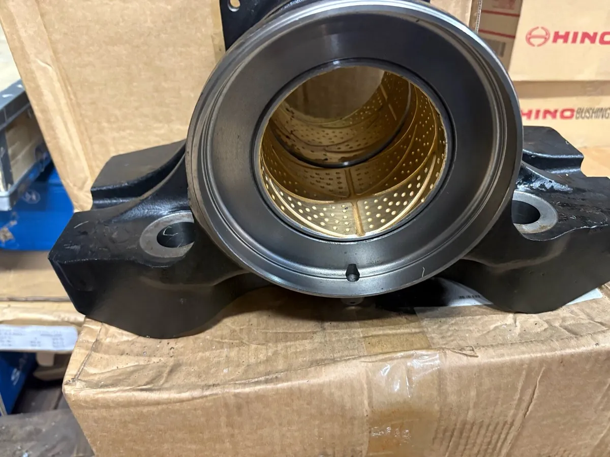 Hino truck parts - Image 3