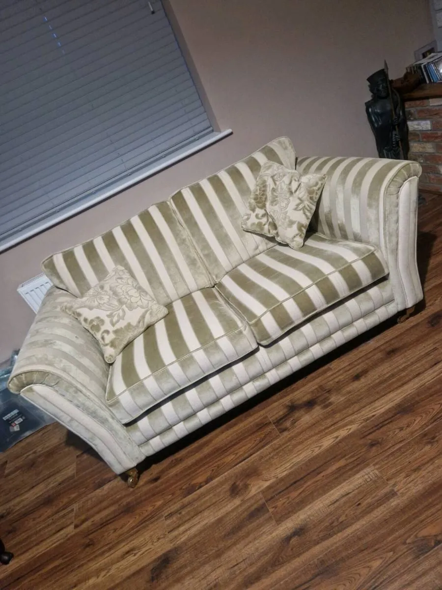 Sofa - Image 2