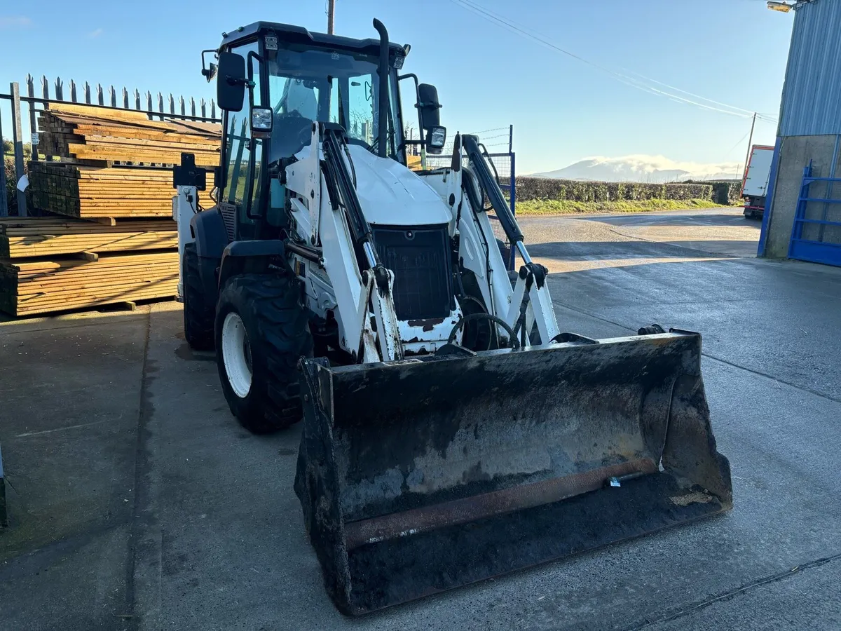 2019 JCB 3CX Compact 4WD Loader c/w Backhoe - Image 3