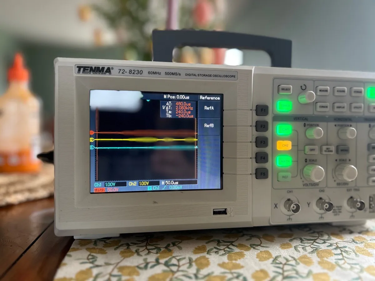 Tenma 72 8230 digital storage oscilloscope - Image 2