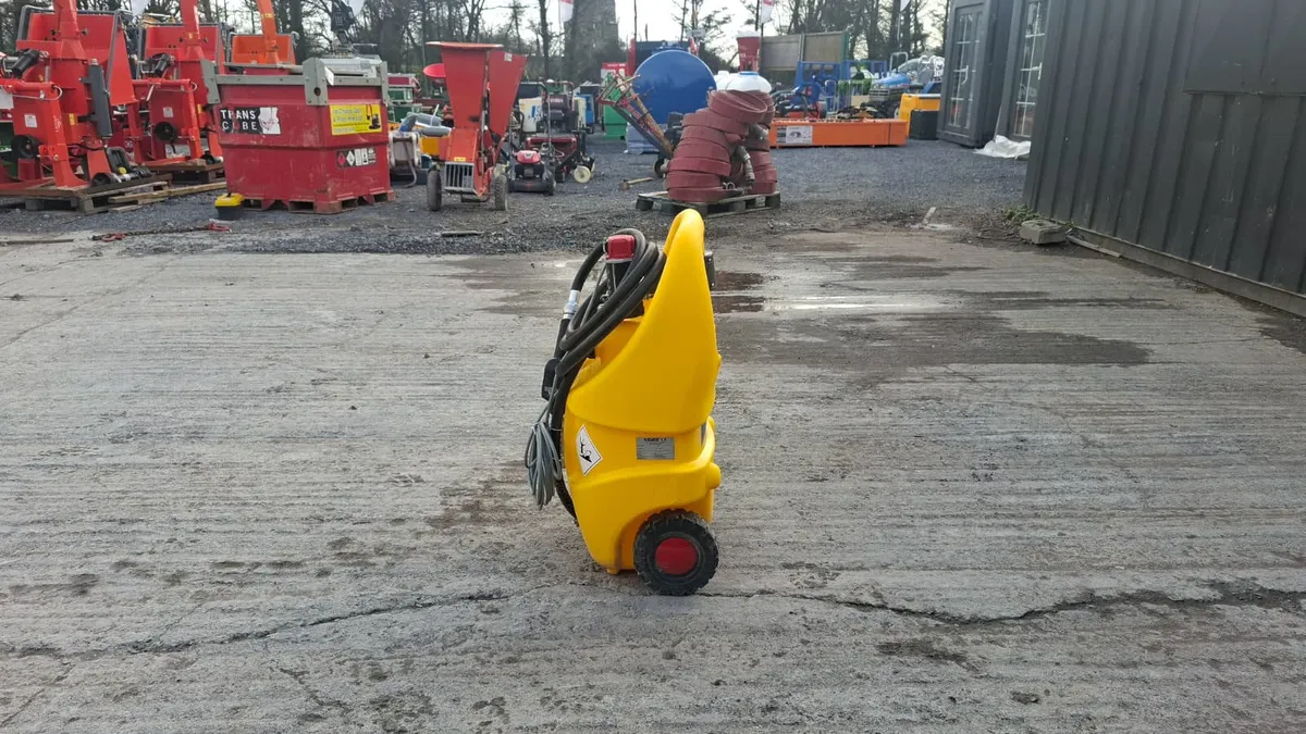 Emiliana Serbatoi 55L Diesel Caddy - Image 4