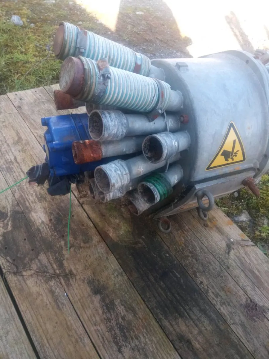 Macerator,tyres,Bale lifter - Image 2