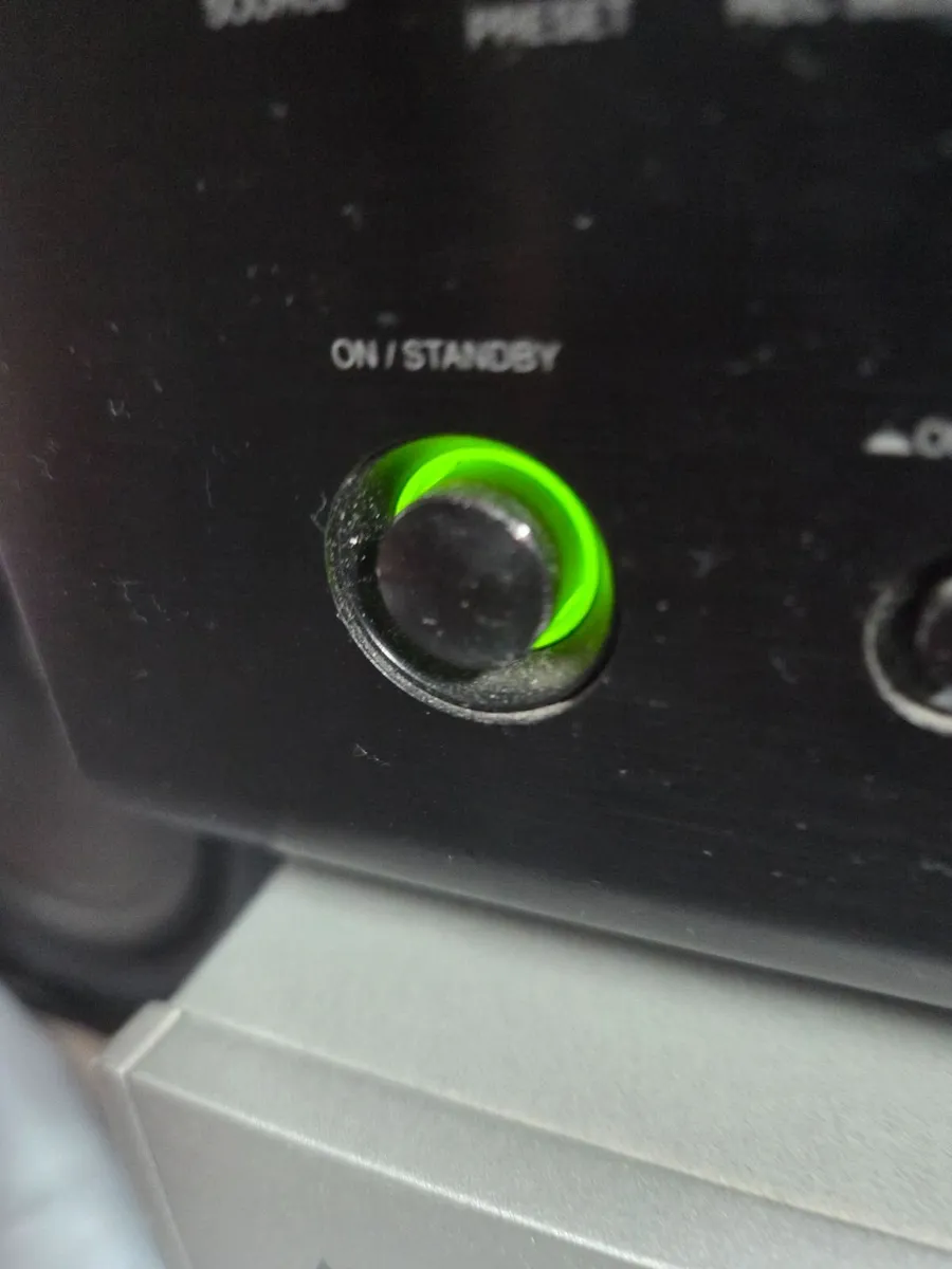 Denon.avr.radio. digital and analogue inputs.Desig - Image 2