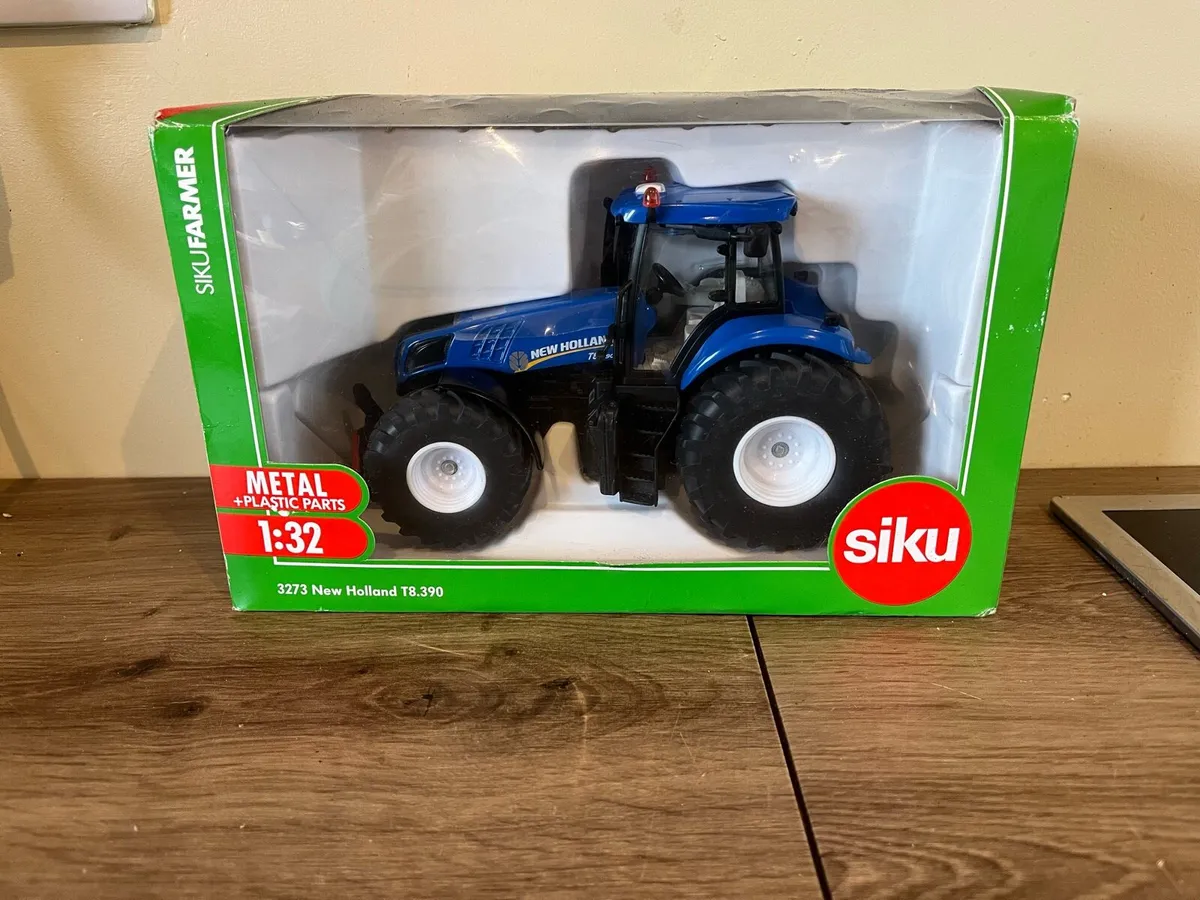 New Holland T8.390 model - Image 2