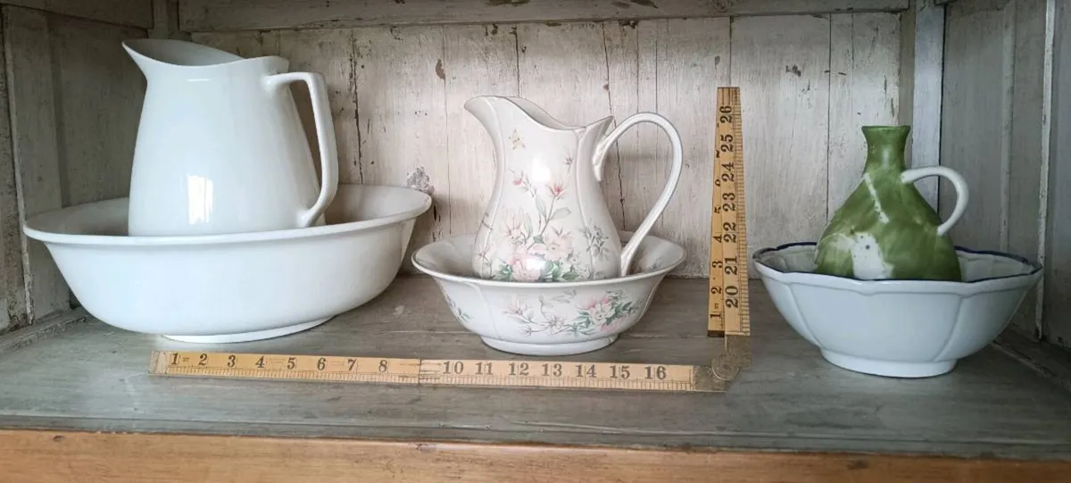 Antique Jug&Bowl - Image 1