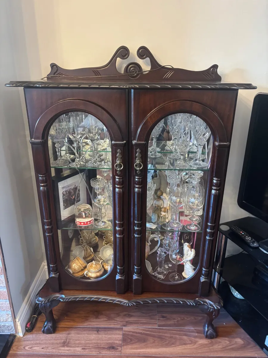 Display Cabinet - Image 2