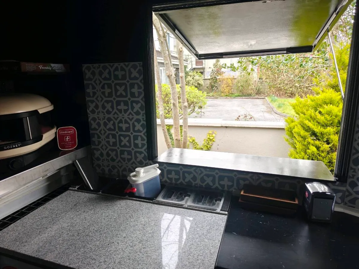 Pizza Food Truck - Image 4