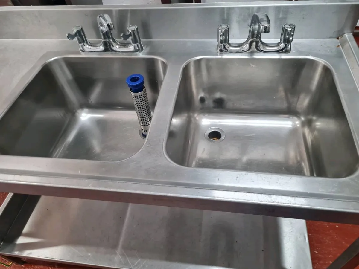 Stainless Steel Sinks - Image 3