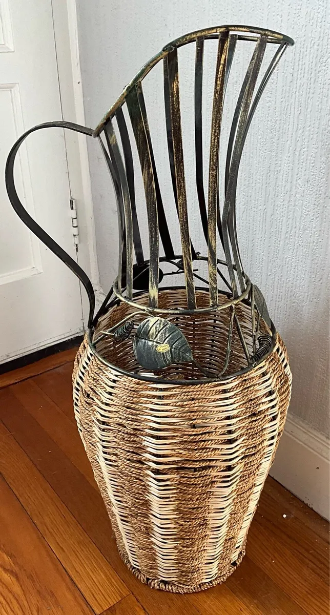 Set of 2 Woven Wicker Vases with Ornate Metal Tops - Image 2