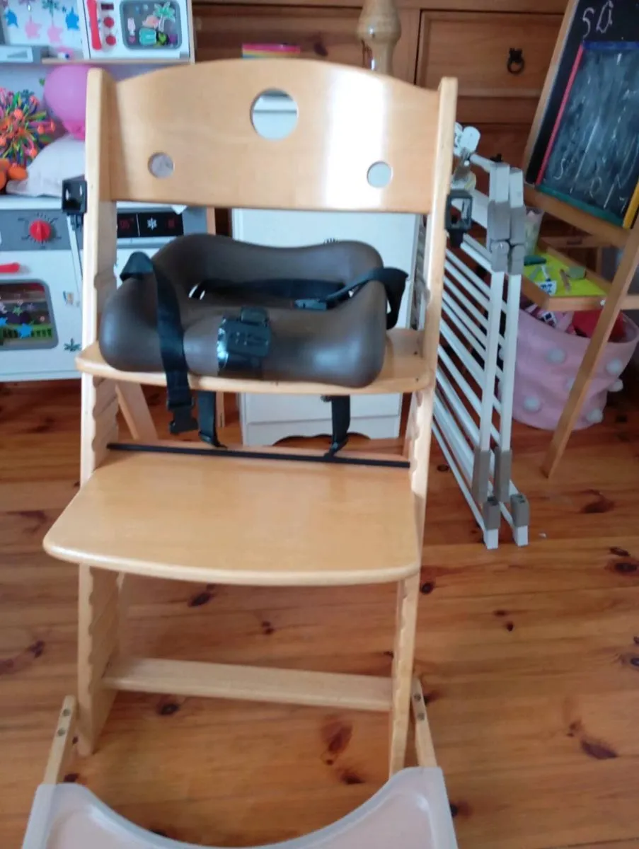 Baby items . - Image 3