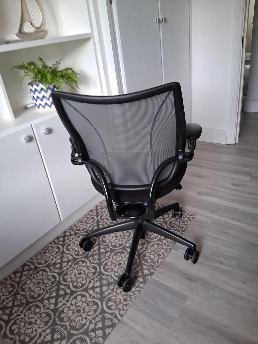 Humanscale Liberty Office Chair - Image 4
