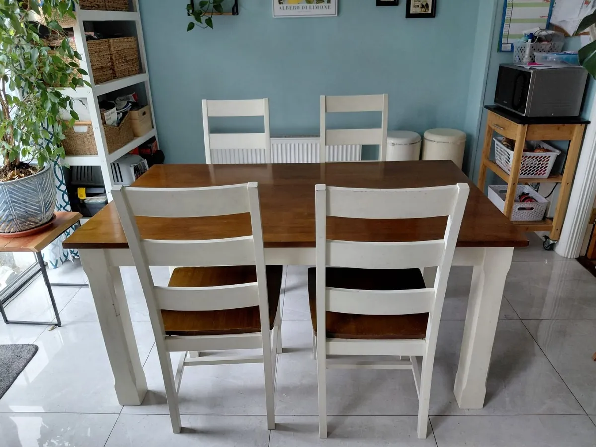 Kitchen Table and Chairs - Image 2