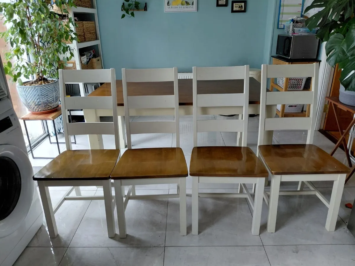 Kitchen Table and Chairs - Image 1
