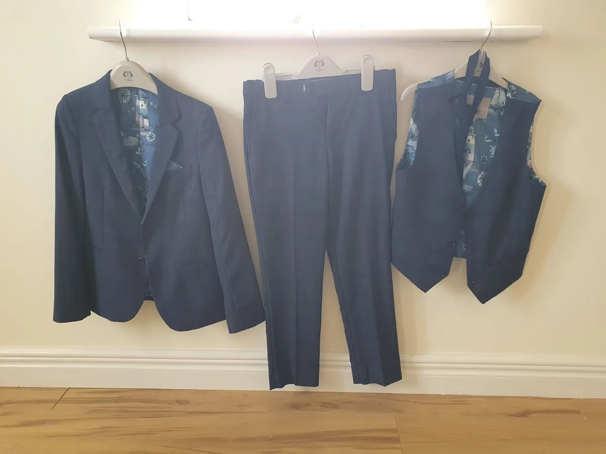 Boys suit (Paul Costello) & Shoes (Tommy Bowe) - Image 1