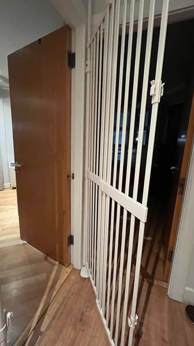 Tall Gate 218cm extra, extendable - Image 1