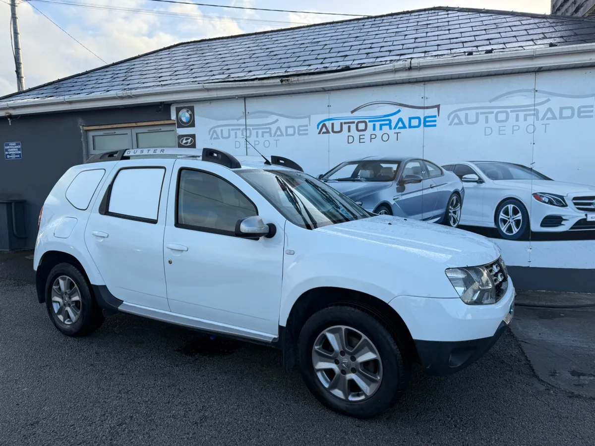 DACIA DUSTER LOW MILAGE - Image 1