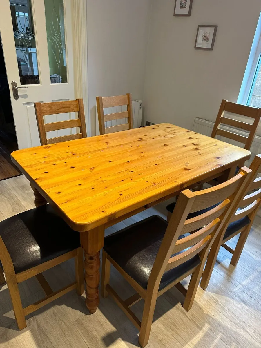 Dining Table & Chairs - Image 1